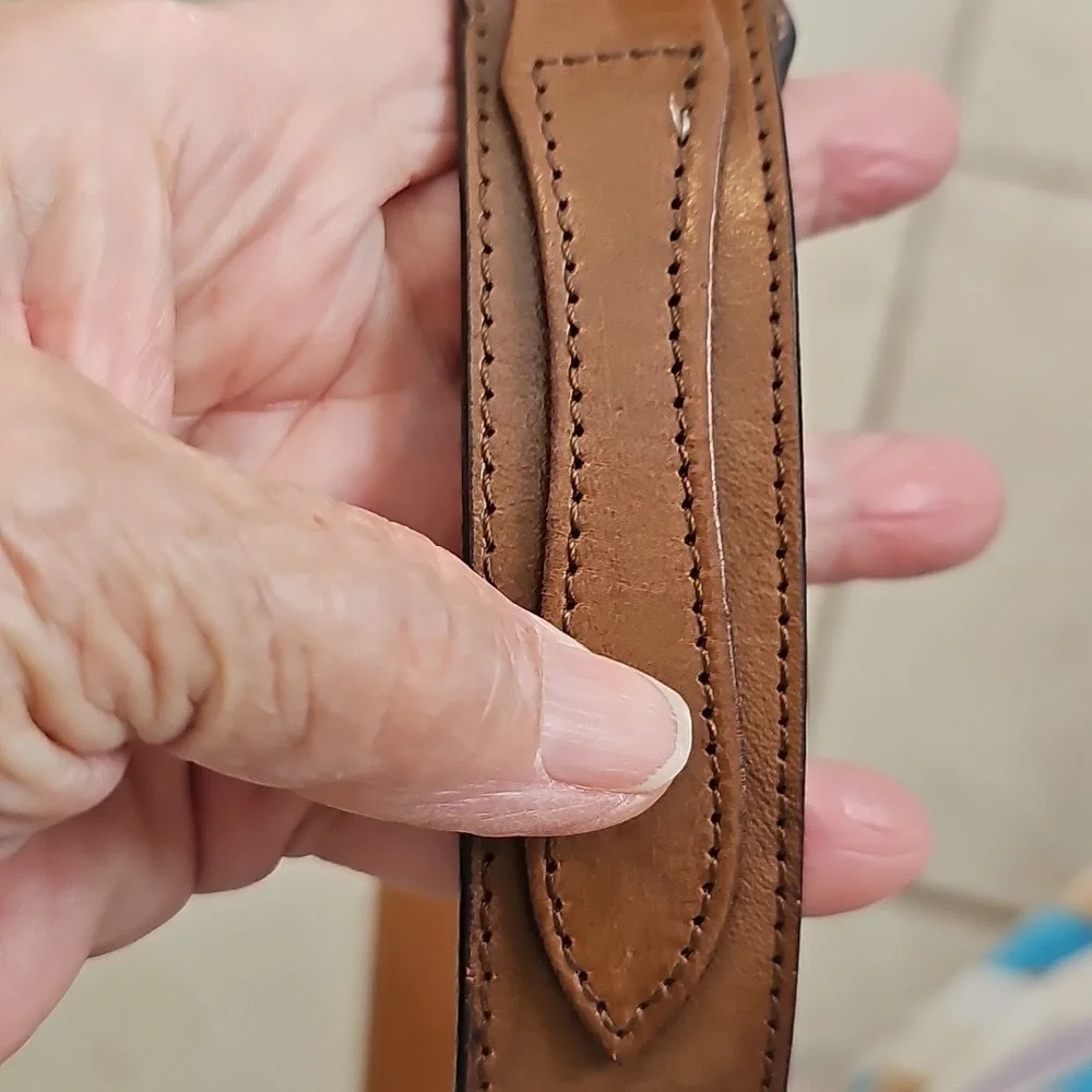 Vintage Brown Leather Belt with Gold‎ Buckle By DUNDEE Size 30